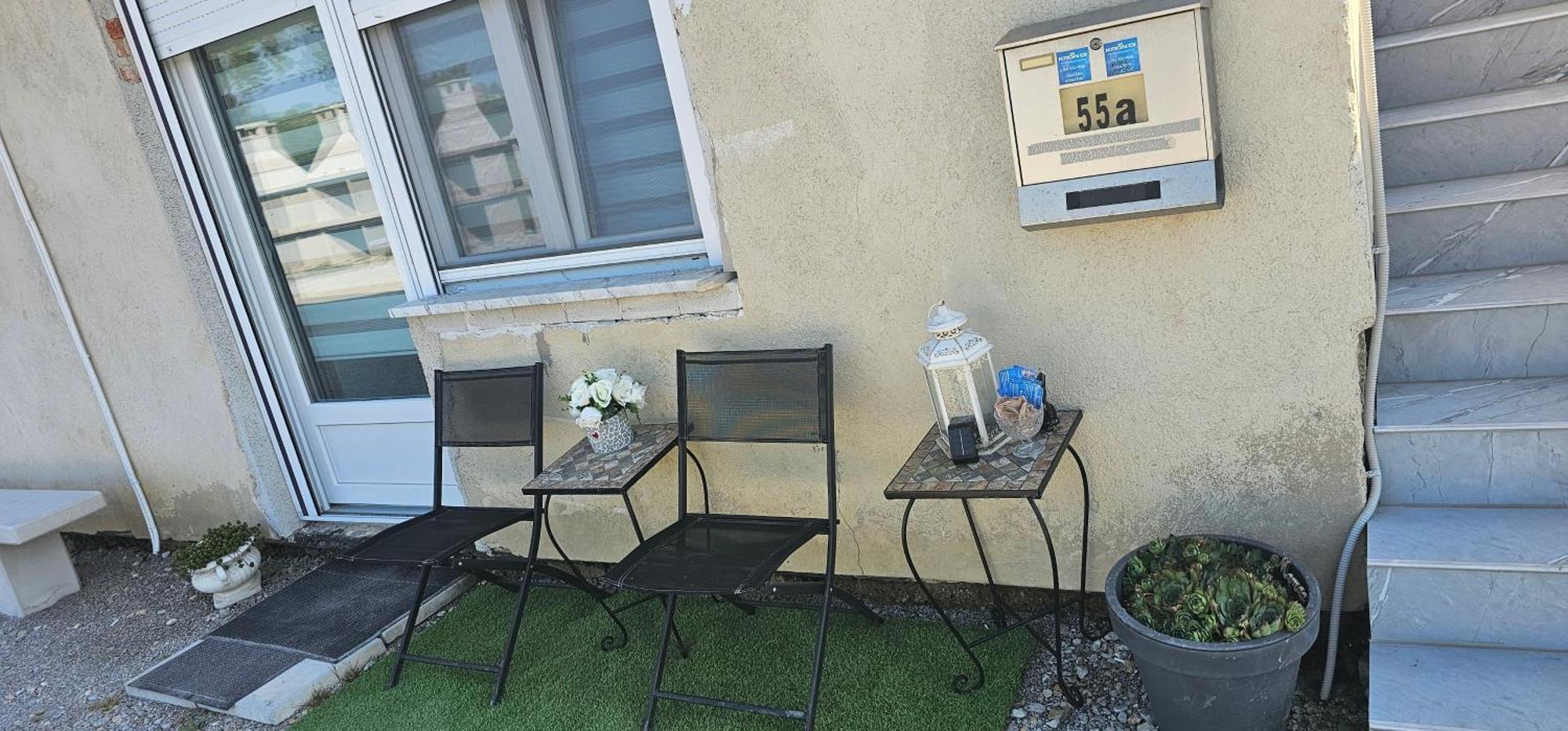 Apartamento Ena1 & Ena2 -Big Free Parking Karlovac Exterior foto
