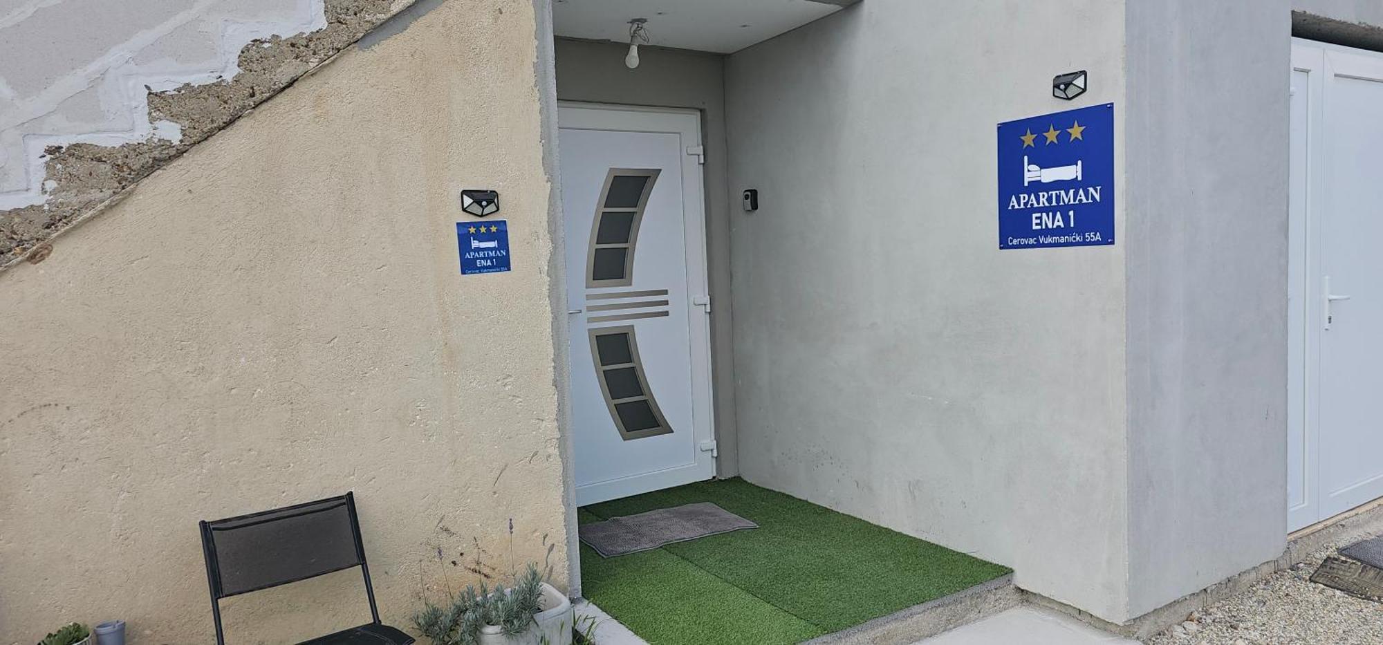 Apartamento Ena1 & Ena2 -Big Free Parking Karlovac Exterior foto