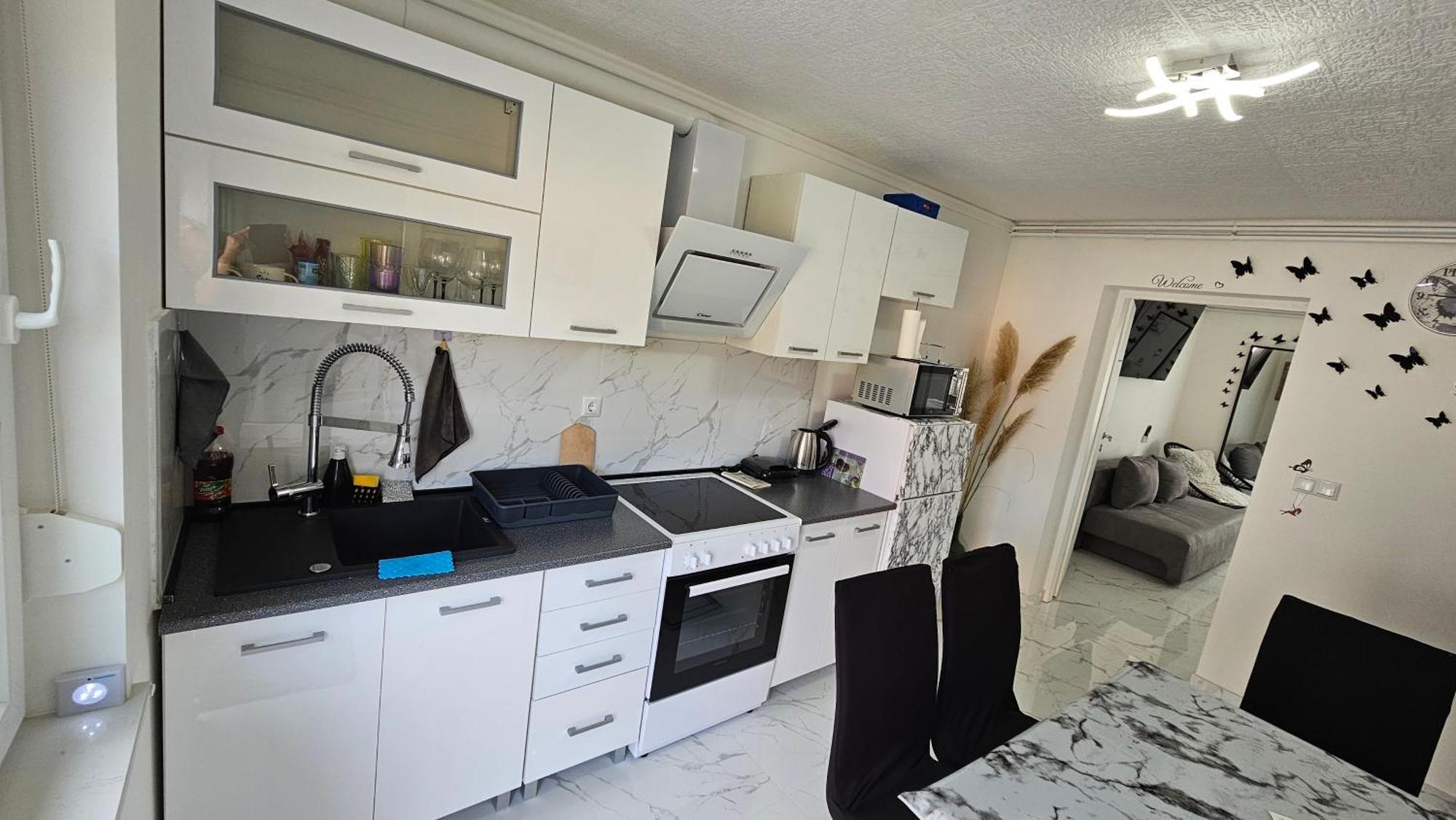 Apartamento Ena1 & Ena2 -Big Free Parking Karlovac Exterior foto
