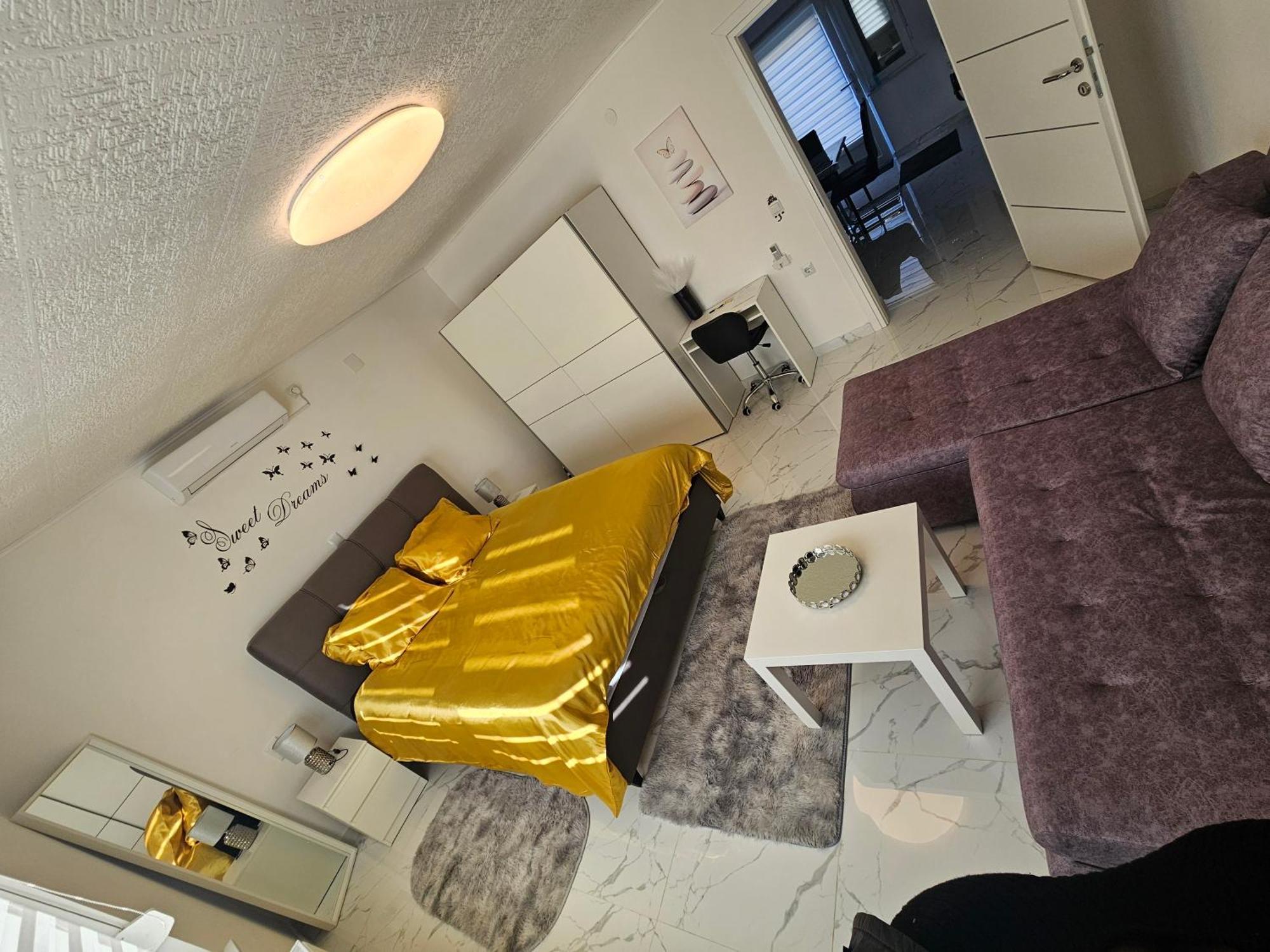 Apartamento Ena1 & Ena2 -Big Free Parking Karlovac Exterior foto
