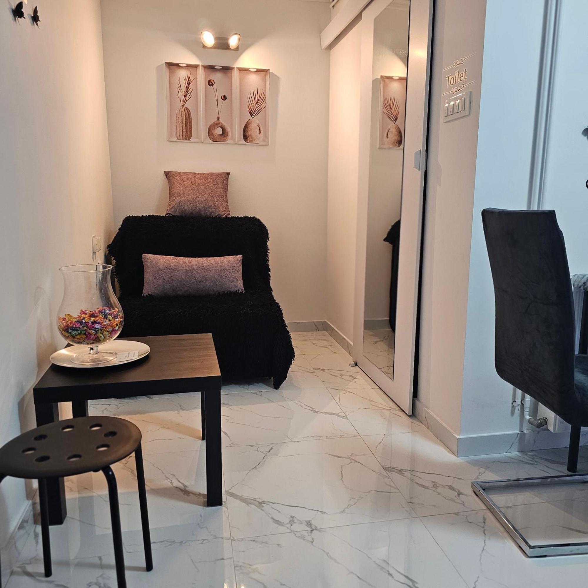 Apartamento Ena1 & Ena2 -Big Free Parking Karlovac Exterior foto