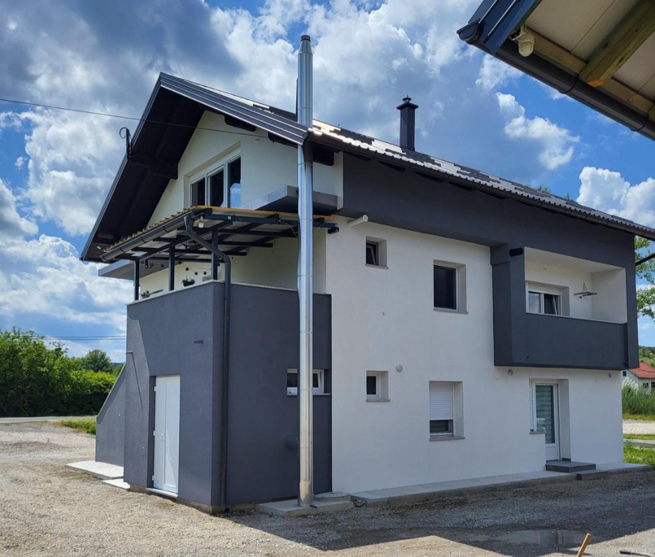 Apartamento Ena1 & Ena2 -Big Free Parking Karlovac Exterior foto
