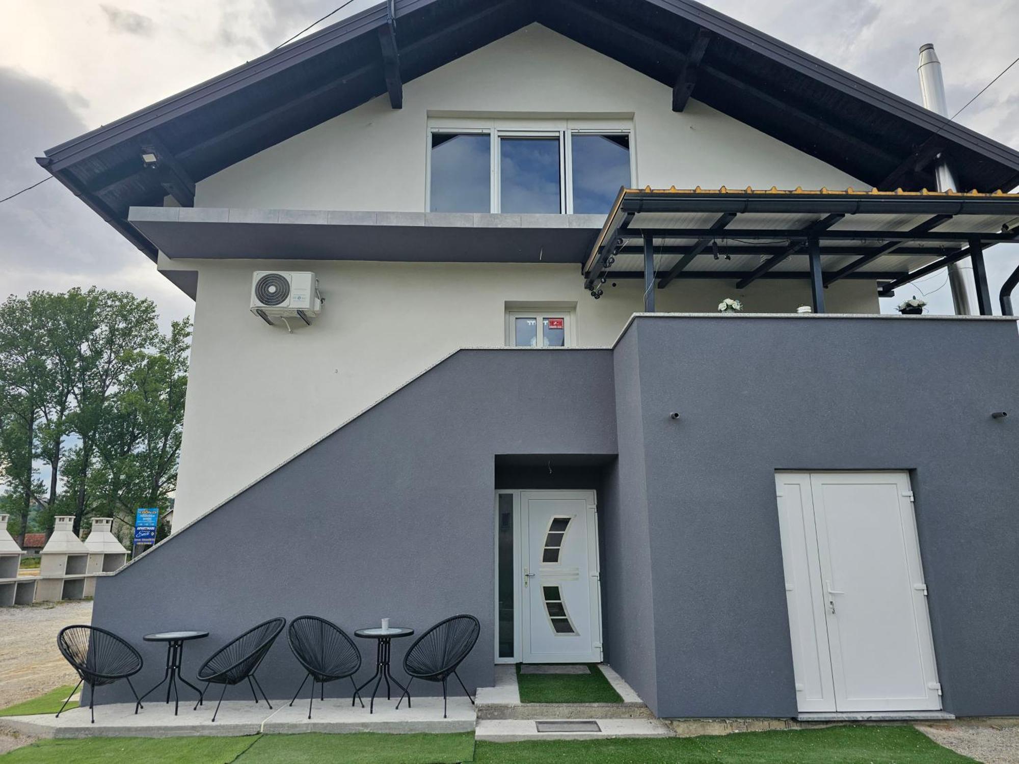 Apartamento Ena1 & Ena2 -Big Free Parking Karlovac Exterior foto